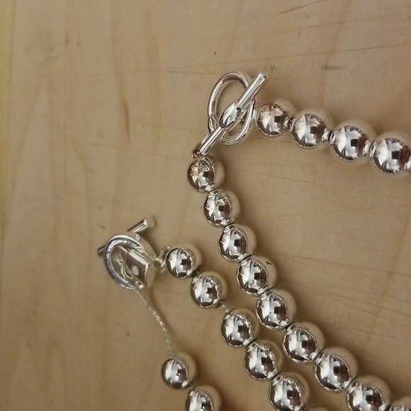 Silver Ball Necklace Bracelet Stud Earrings Set - Picture 3 of 11
